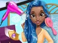 استحمام بنات كبار وتلبيس